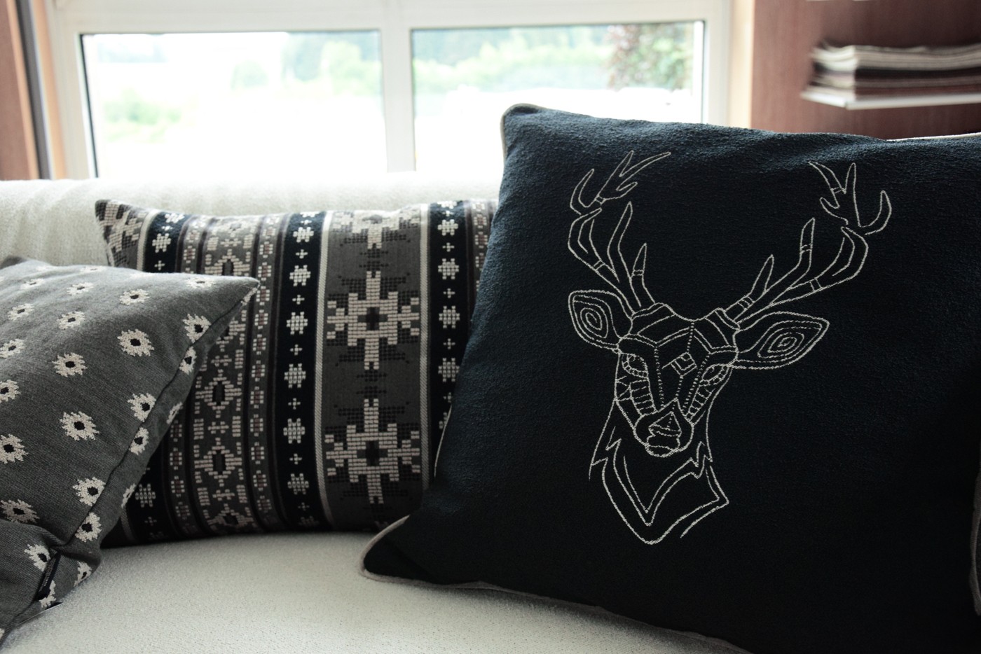 Kissen - My Deer - Mountain - 50x50 Kissen - My Deer - Mountain - 50x50