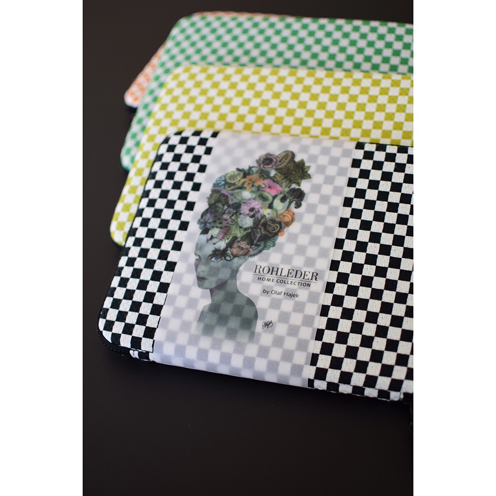 Accessoires by Olaf Hajek - Basket iPad Case - Black - 30x22