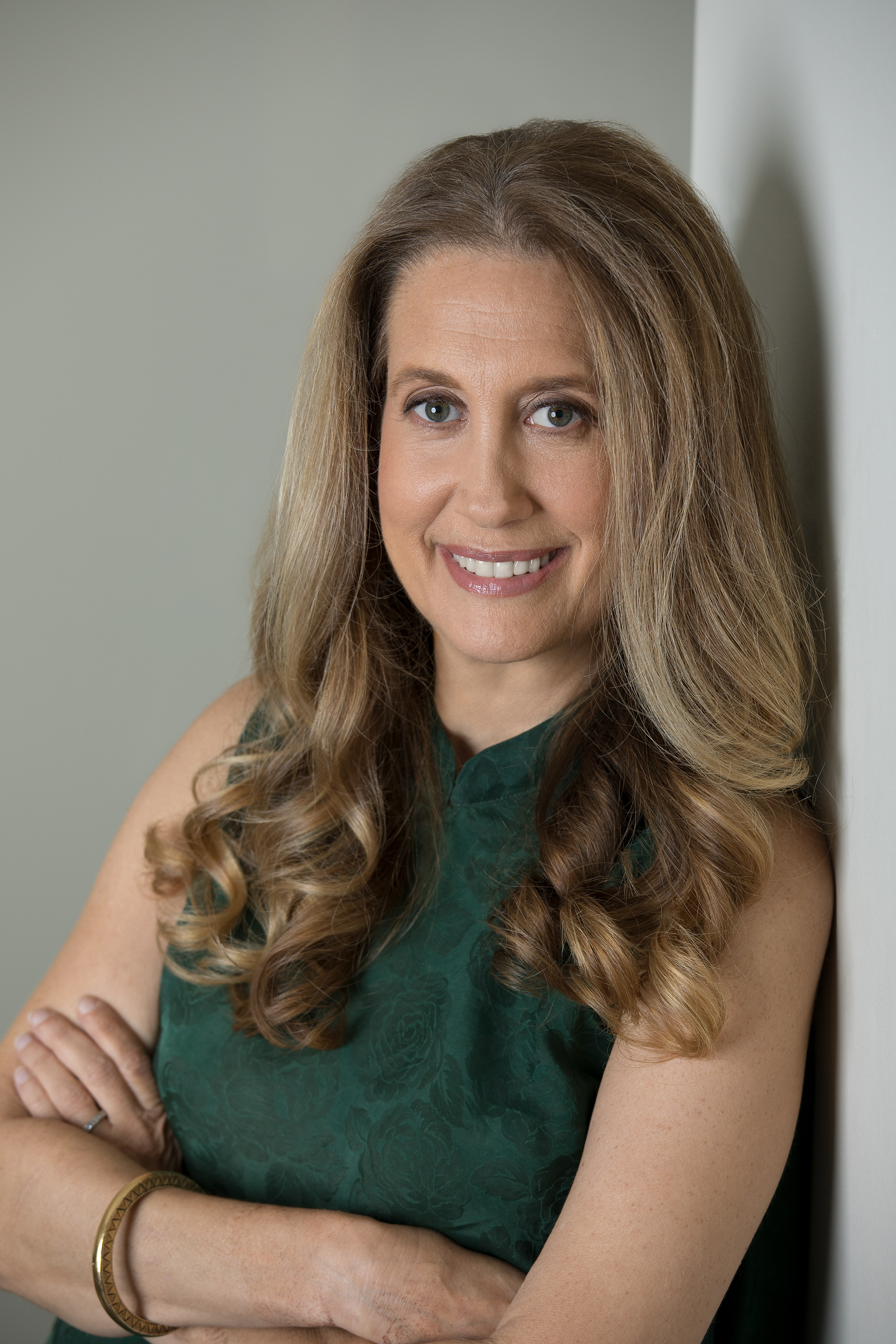 Lori-Weitzner-web