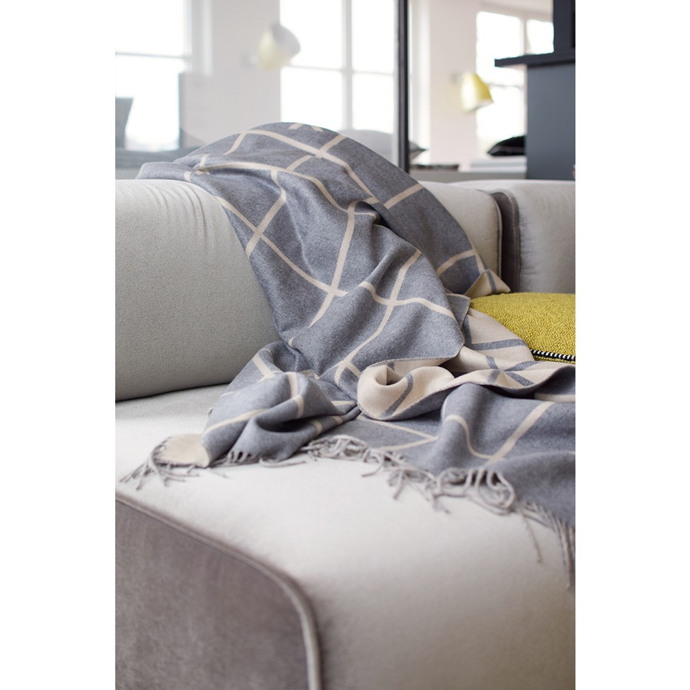 Plaid - Square - Dark - 150x200 Plaid - Square - Dark - 150x200