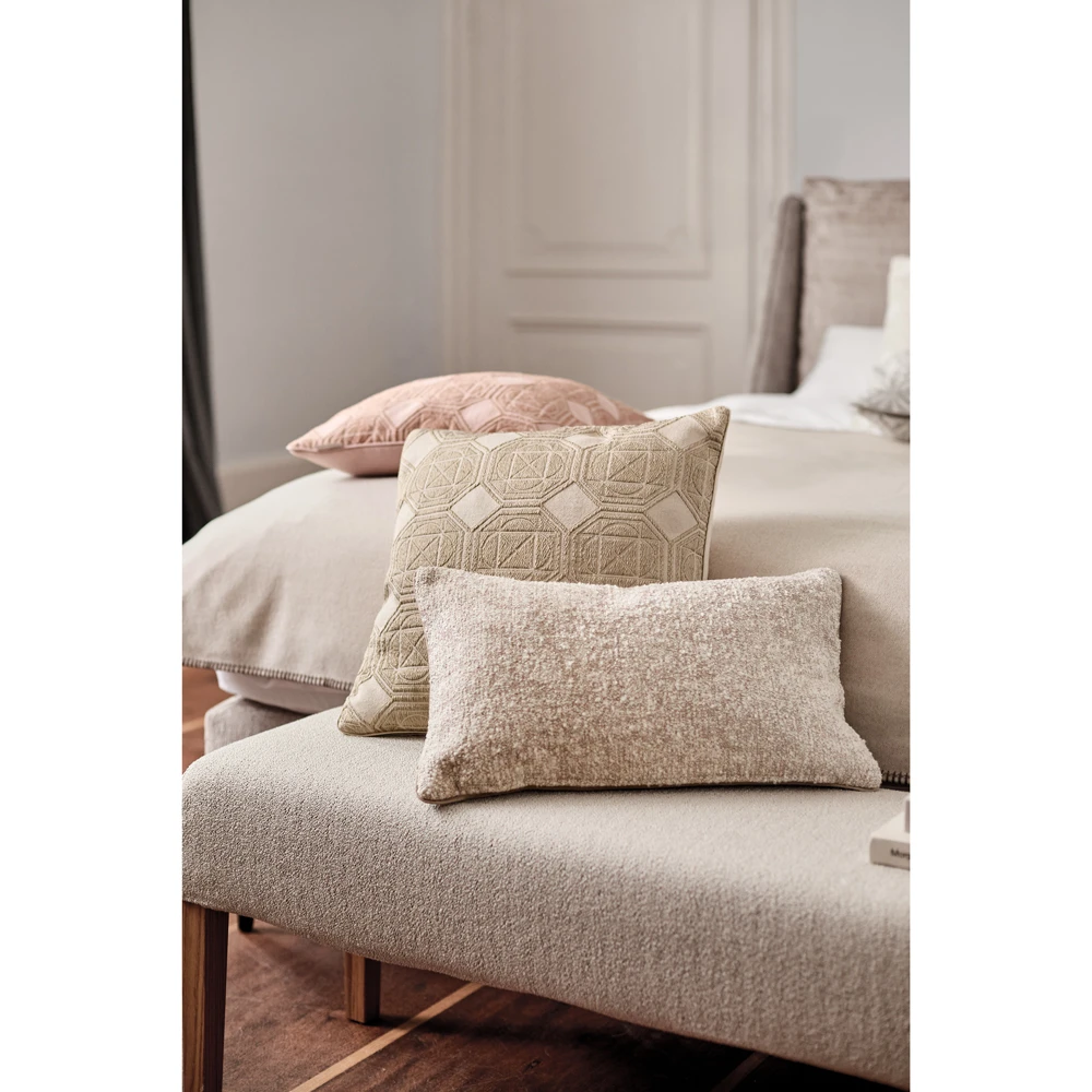 Kissen by Lori Weitzner - Palladium - 45x45 Kissen by Lori Weitzner - Palladium - 45x45