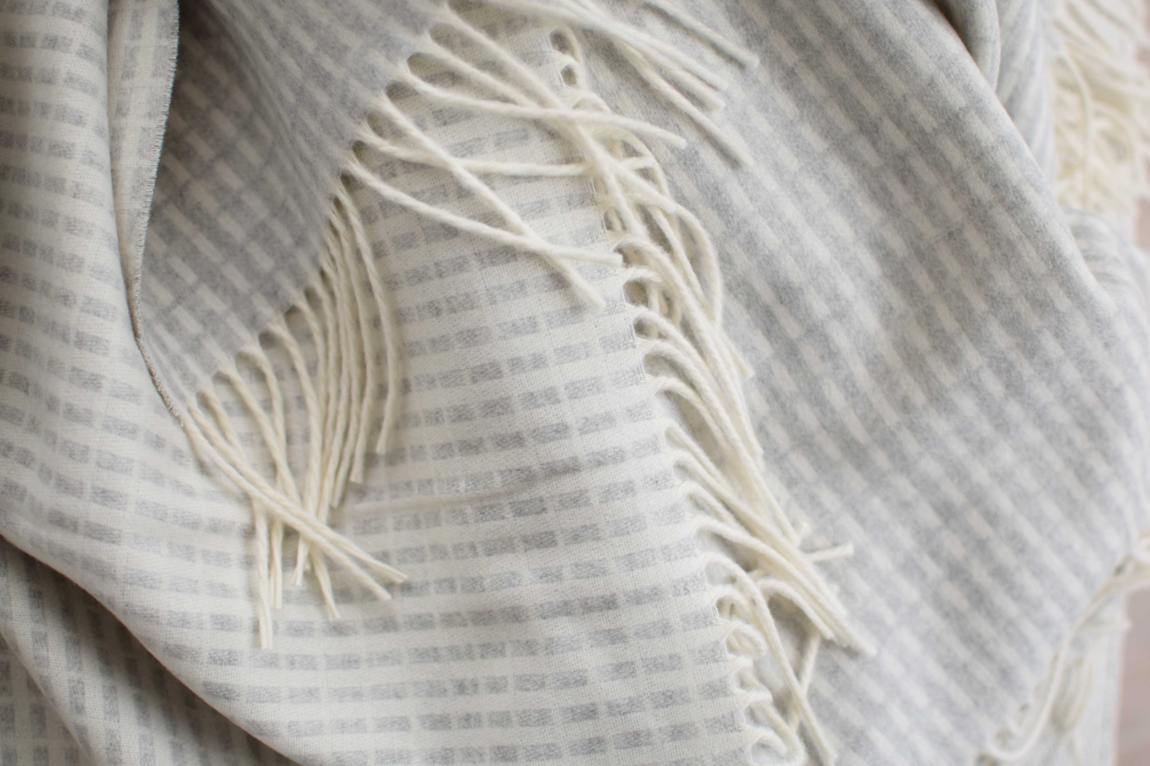 Plaid - Darling - Chalk - 150x180 Plaid - Darling - Chalk - 150x180