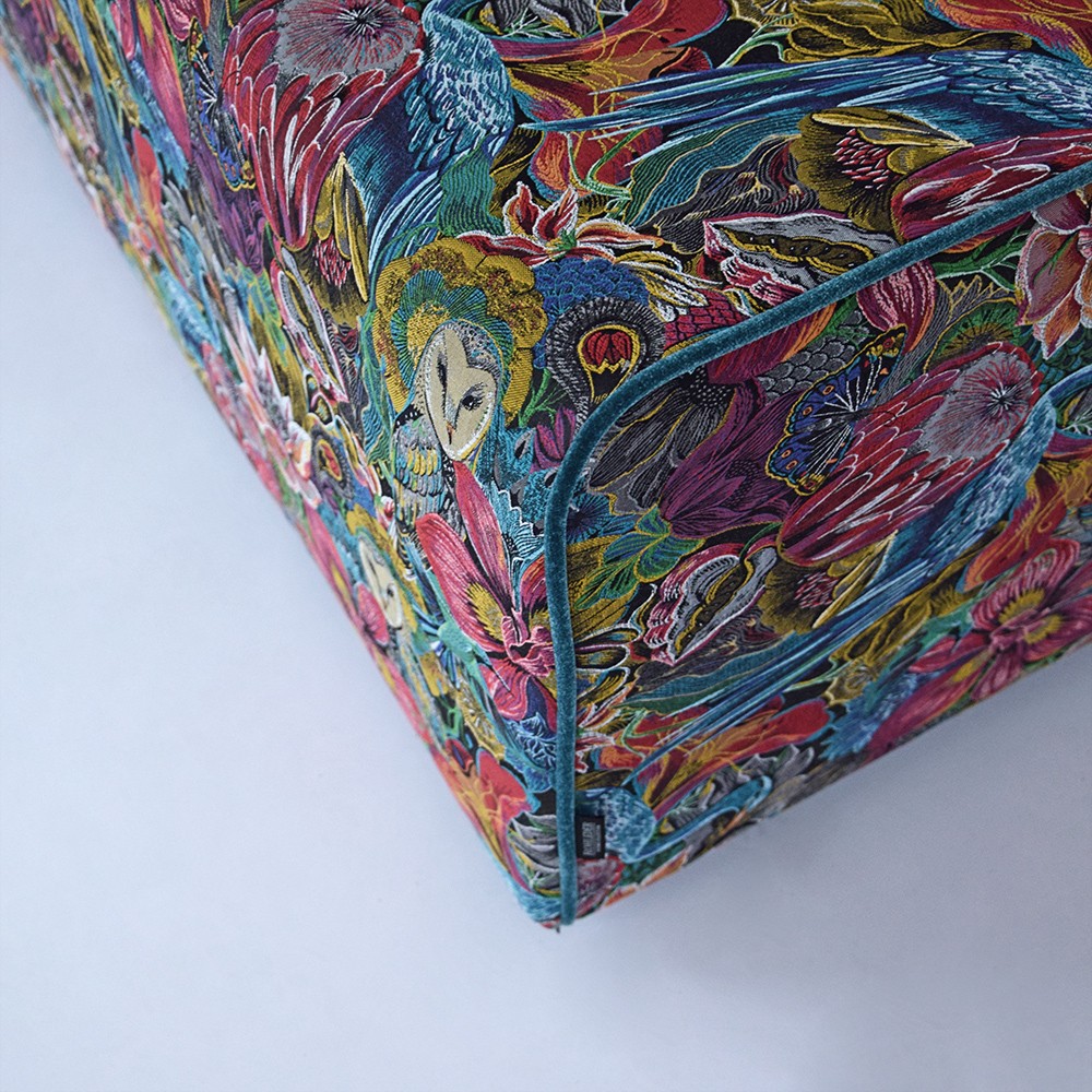 Polstertisch by Olaf Hajek - South African Flora Cube - Lush - 100x100 Polstertisch by Olaf Hajek - South African Flora Cube - Lush - 100x100