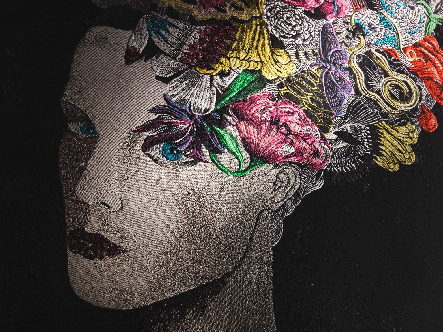 Kissen by Olaf Hajek - Iris - Midnight - 60x60