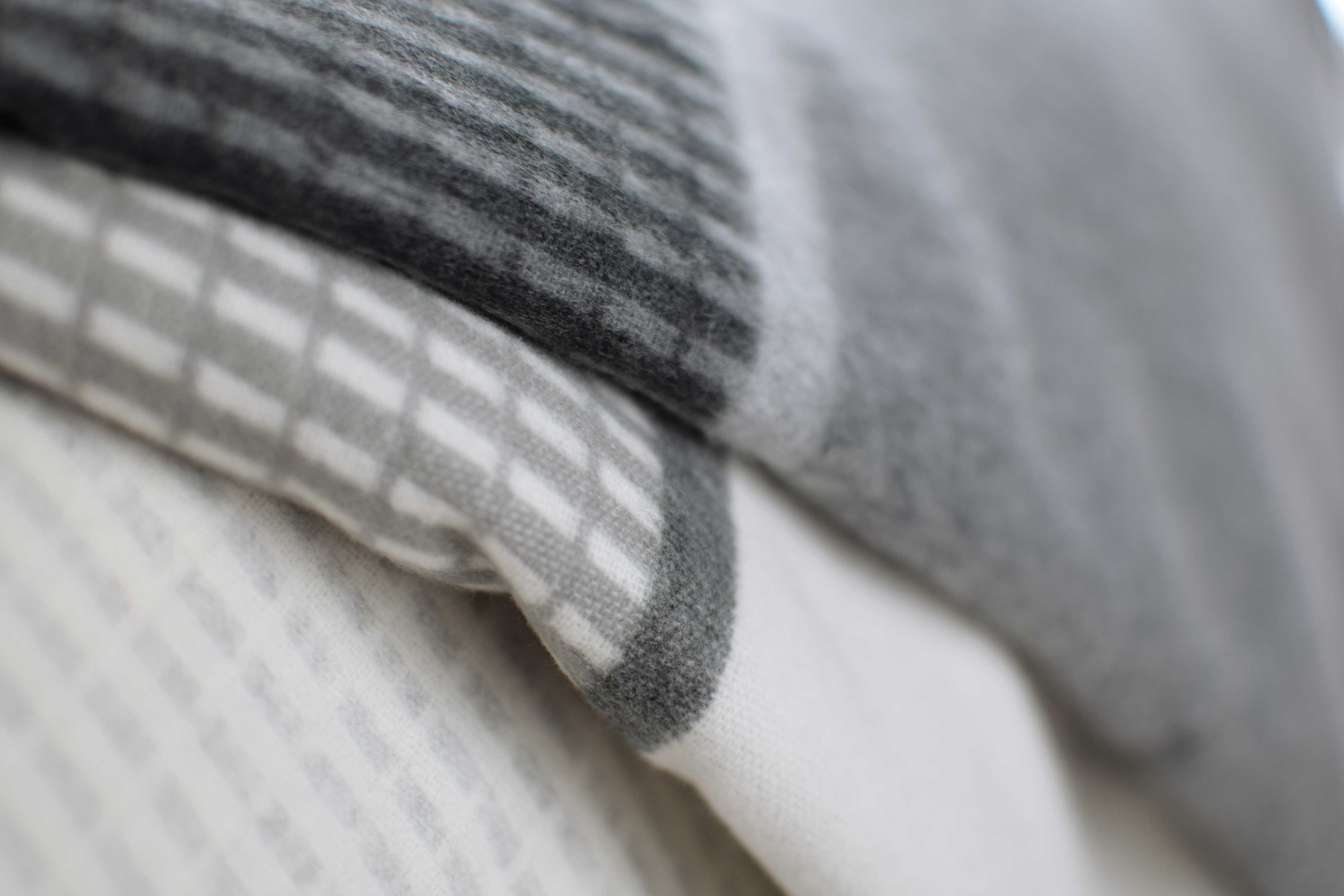 Plaid - Darling - Chalk - 150x180 Plaid - Darling - Chalk - 150x180