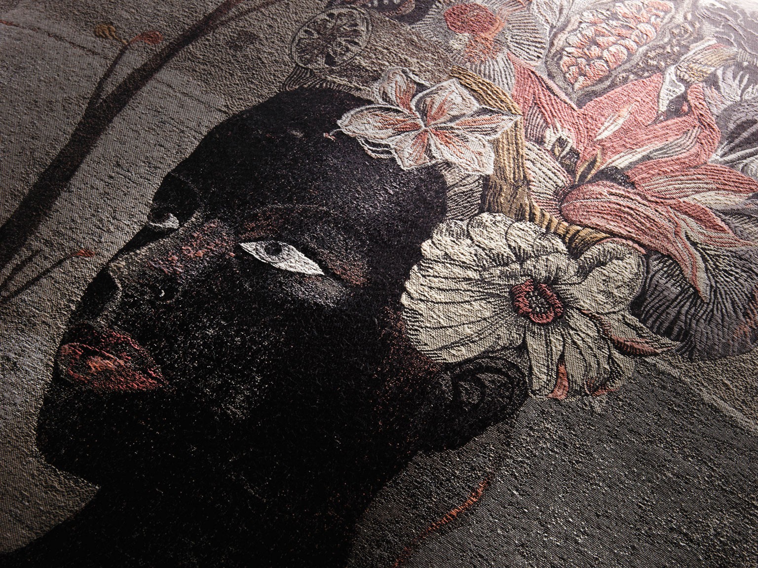 Kissen by Olaf Hajek - Black Antoinette - Blossom - 60x60