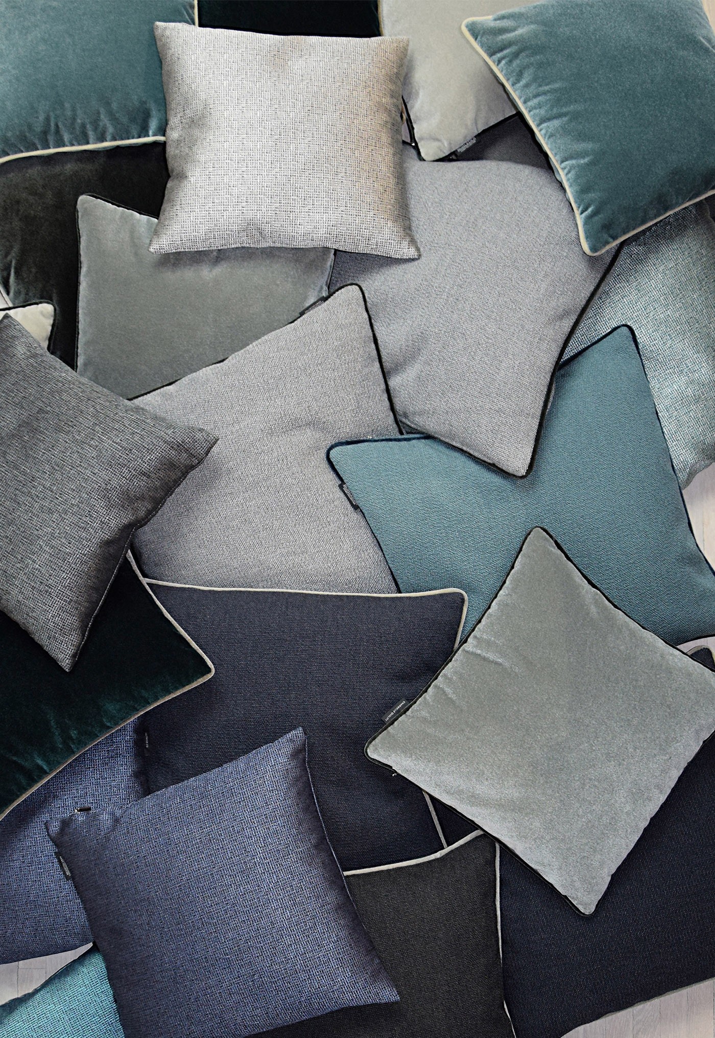 Kissen - Ocean - Ebony - 45x45 Kissen - Ocean - Ebony - 45x45